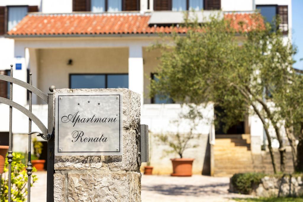 Apartments Renata Пинезичи Экстерьер фото